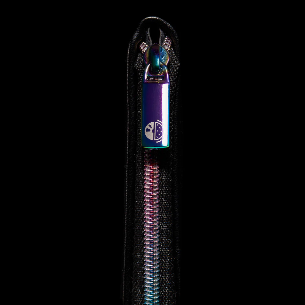 Rainbow Chrome Nail Tool Kit - Image 11