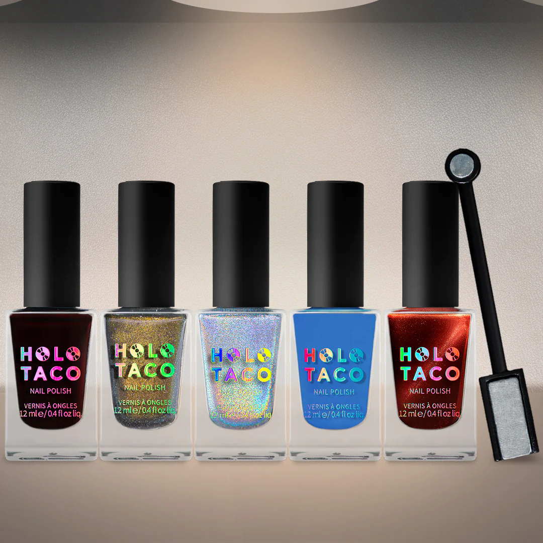 The Devil Wears Holo Bundle
