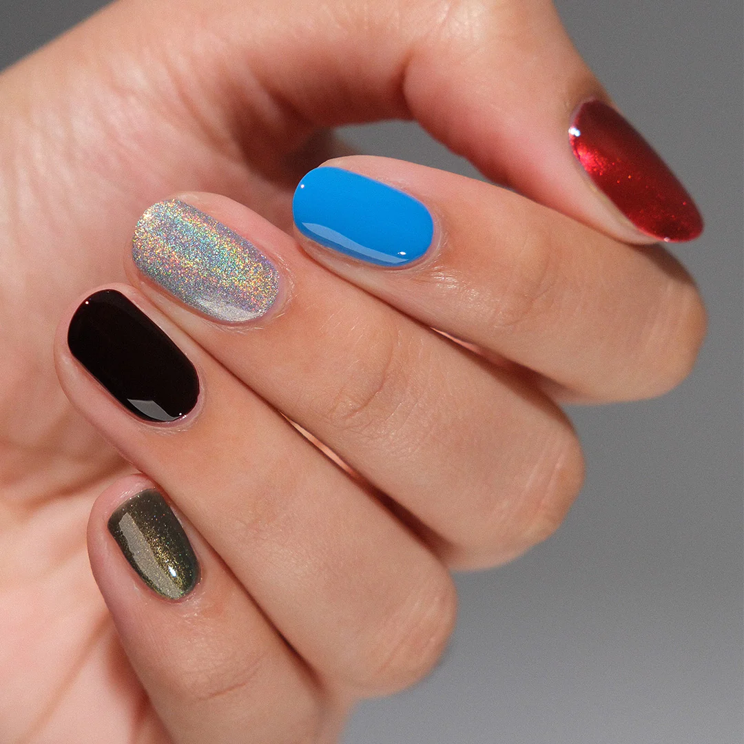 The Devil Wears Holo Bundle - Image 2